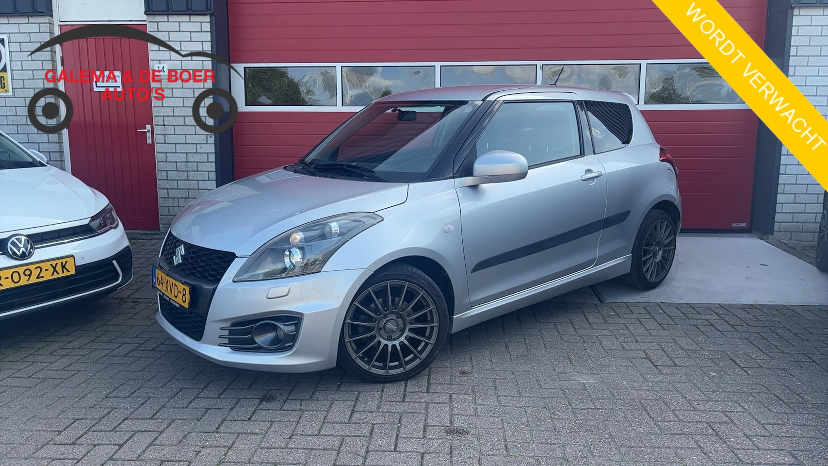 Suzuki Swift - 1.6 Sport 136PK / XENON / STOELVERW / KEYLESS / CLIMA / PDC / CRUISE / BLUETOOTH / NL-AUTO - AutoWereld.nl