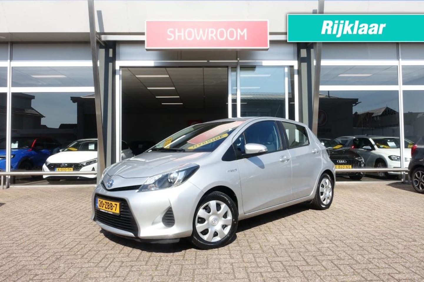 Toyota Yaris - 1.5 Full Hybrid Aspiration 1.5 FULL HYBRID ASPIRATION (All-in prijs) - AutoWereld.nl
