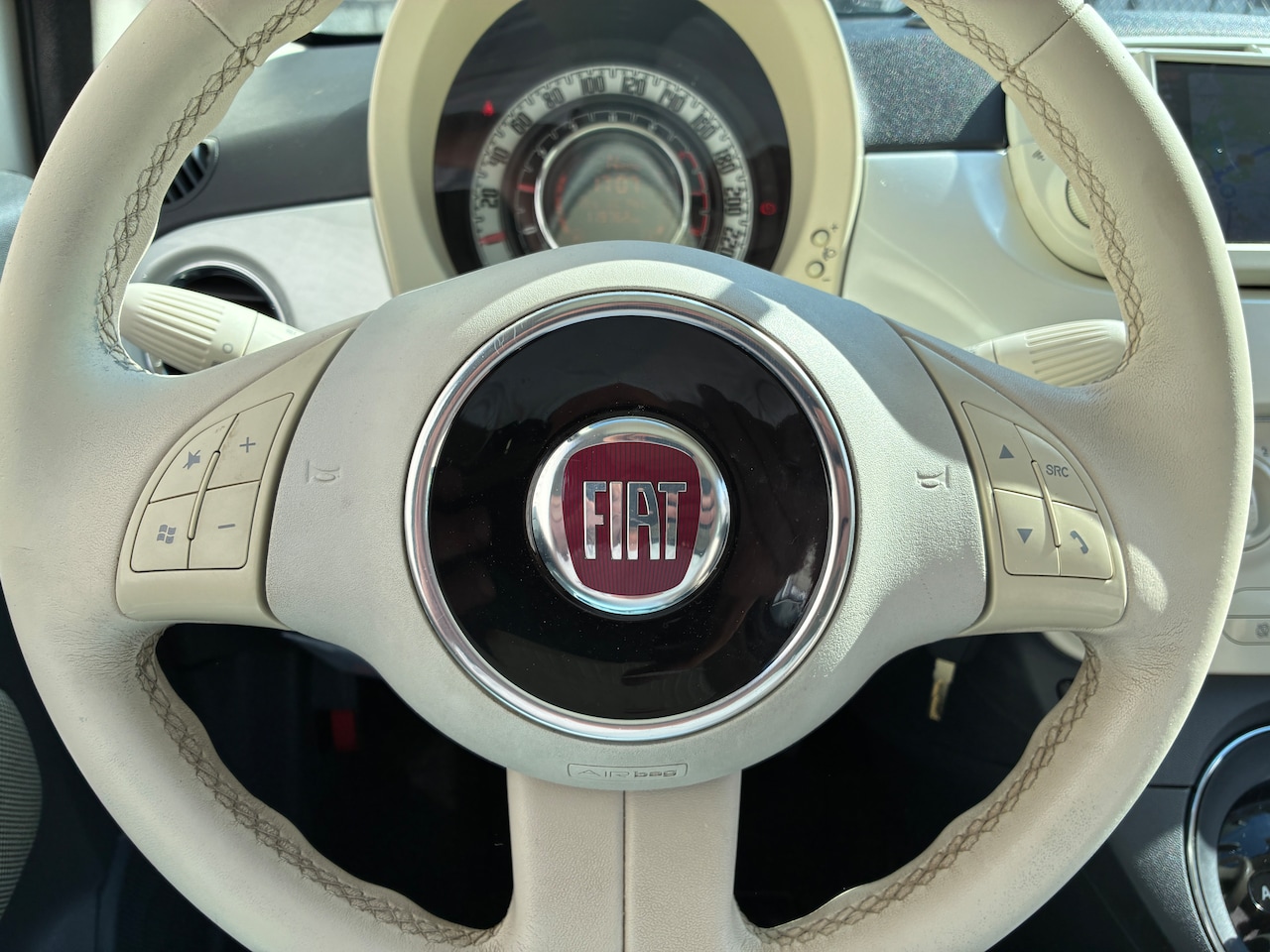 Fiat 500 - 1.2 Lounge Automaat Carplay Nieuwe Distributie!