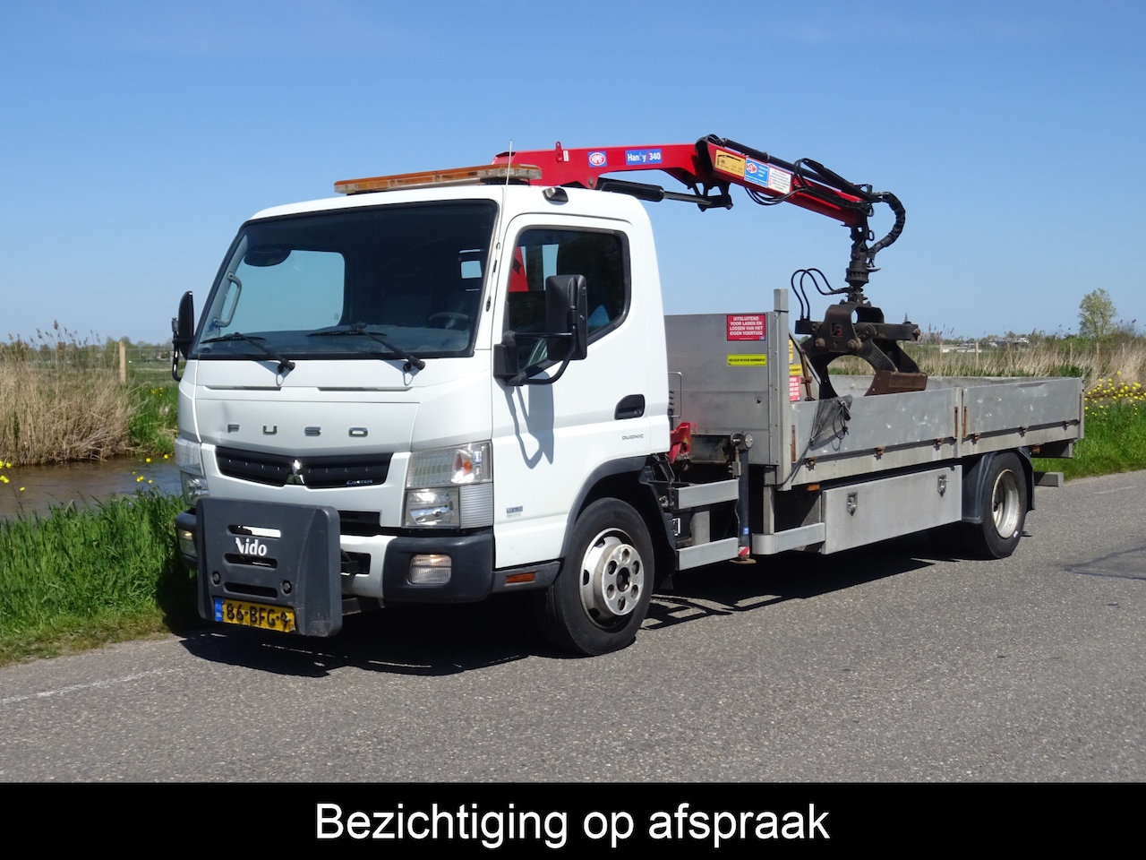 Mitsubishi Canter - Fuso * LAADKRAAN handy 340 * EX GEMEENTE * KRAANAUTO !! - AutoWereld.nl