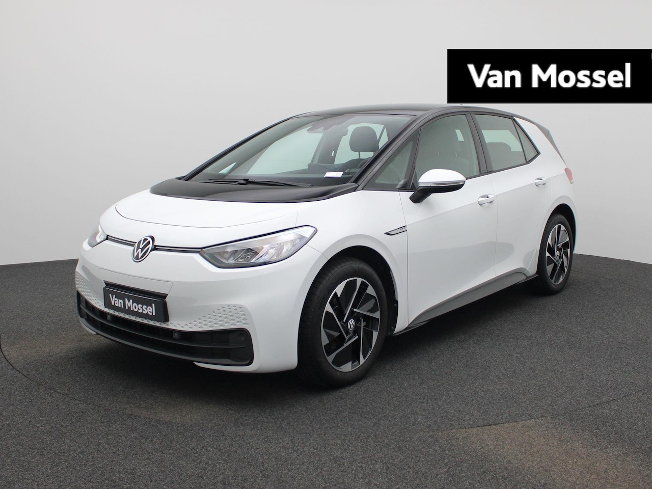 Volkswagen ID.3 - Pro 58 kWh 204 PK| Dealeronderhouden | Navigatie | Parkeersensoren | 18 Inch Velgen - AutoWereld.nl