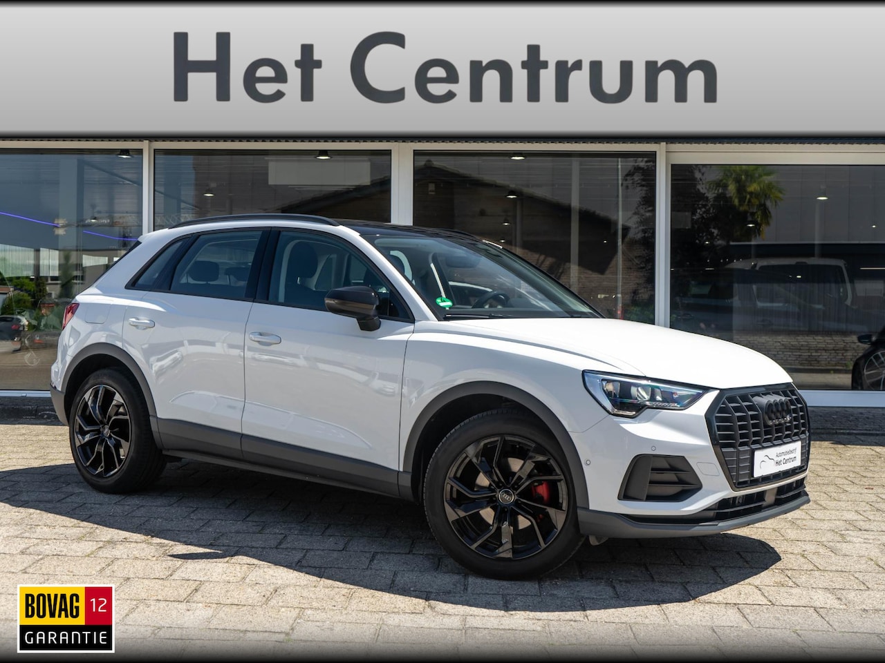 Audi Q3 - 35 TFSI 1.5 TFSI DSG - Black optiek - Carplay - Camera - PDC - AutoWereld.nl