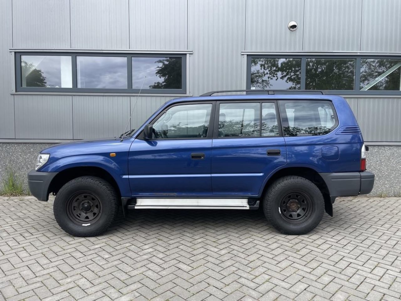 Toyota Land Cruiser 90 - 3.4i V6 | 8-pers | Airco | NL-auto | 2de eigenaar