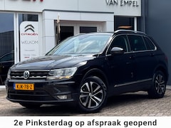 Volkswagen Tiguan - 1.5 TSI ACT Highline | 150 PK | Stoelverwarming | PDC Rondom | Adaptive Cruise | Climate C