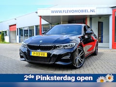 BMW 3-serie - 320e M Sport Aut. Pano|Leder|Sportstoelen|LMV