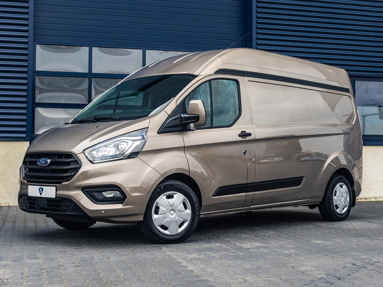 Ford Transit Custom - 300 2.0 TDCI L2H2 Limited 300 2.0 TDCI L2H2 Limited - AutoWereld.nl