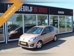 Renault Twingo - 1.2-16V Miss Sixty Clima/Cruise/Leder-Alcantara