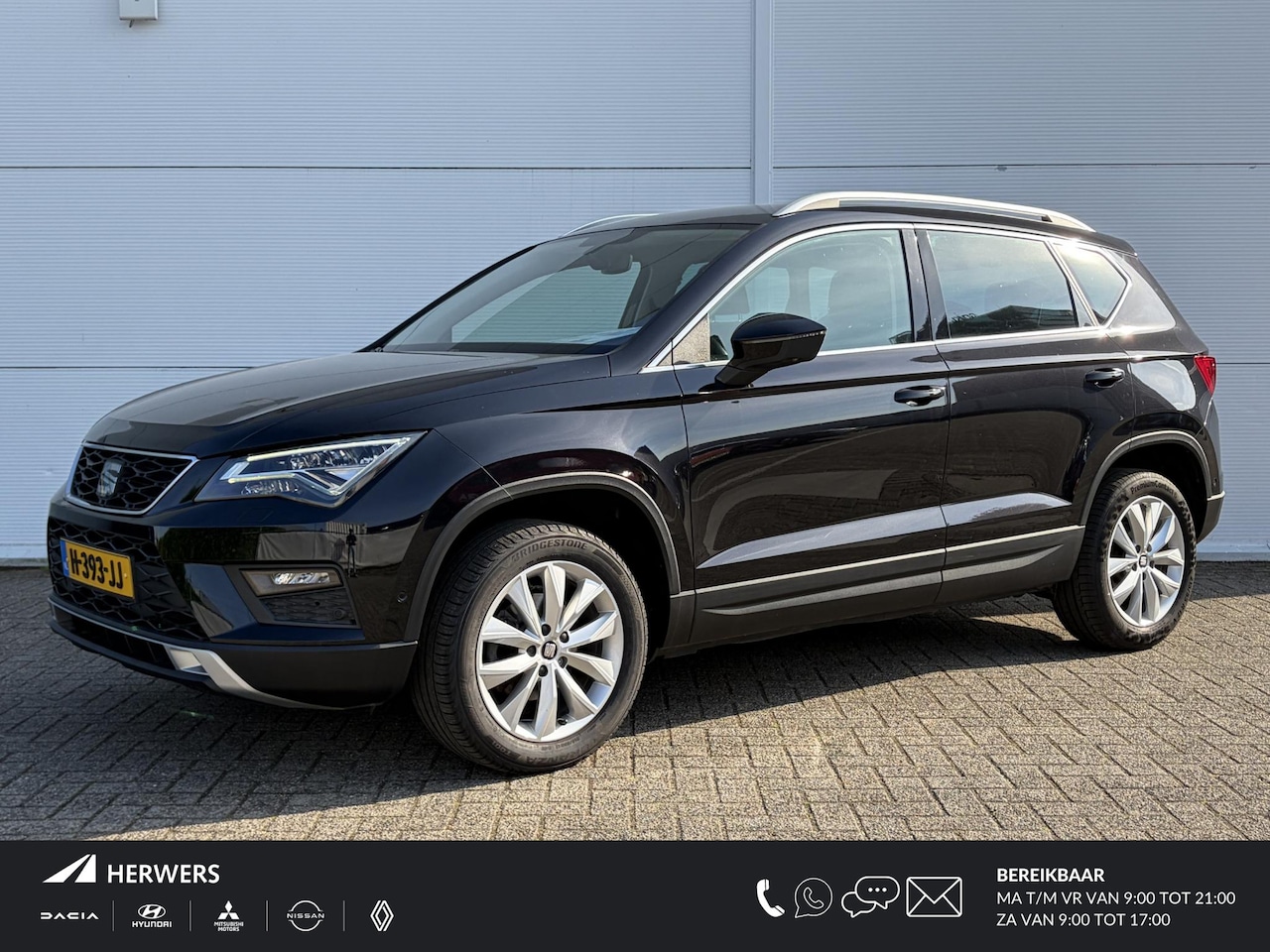 SEAT Ateca - 1.5 TSI FR Business Intense / Zomerbanden met originele velgen aanwezig / Voorstoelen verw - AutoWereld.nl