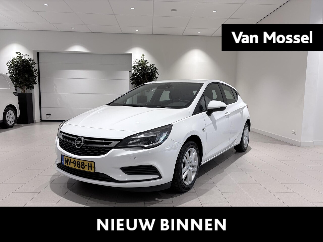 Opel Astra - 1.0 Online Edition Airco | Apple Carplay/Android Auto | Bluetooth | Cruise Control | Hill/ - AutoWereld.nl