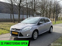 Ford Focus - 1.6 TI-VCT Trend*APK 9/26*NAVI*AIRCO*5 DRS