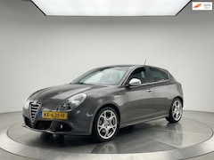 Alfa Romeo Giulietta - 2.0 JTDm Distinctive|LEDER|