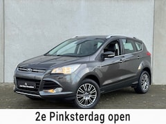Ford Kuga - 1.5 Titanium CLIMAT TREKHAAK ELEK PAKKET LMV STL VERW CRUISE