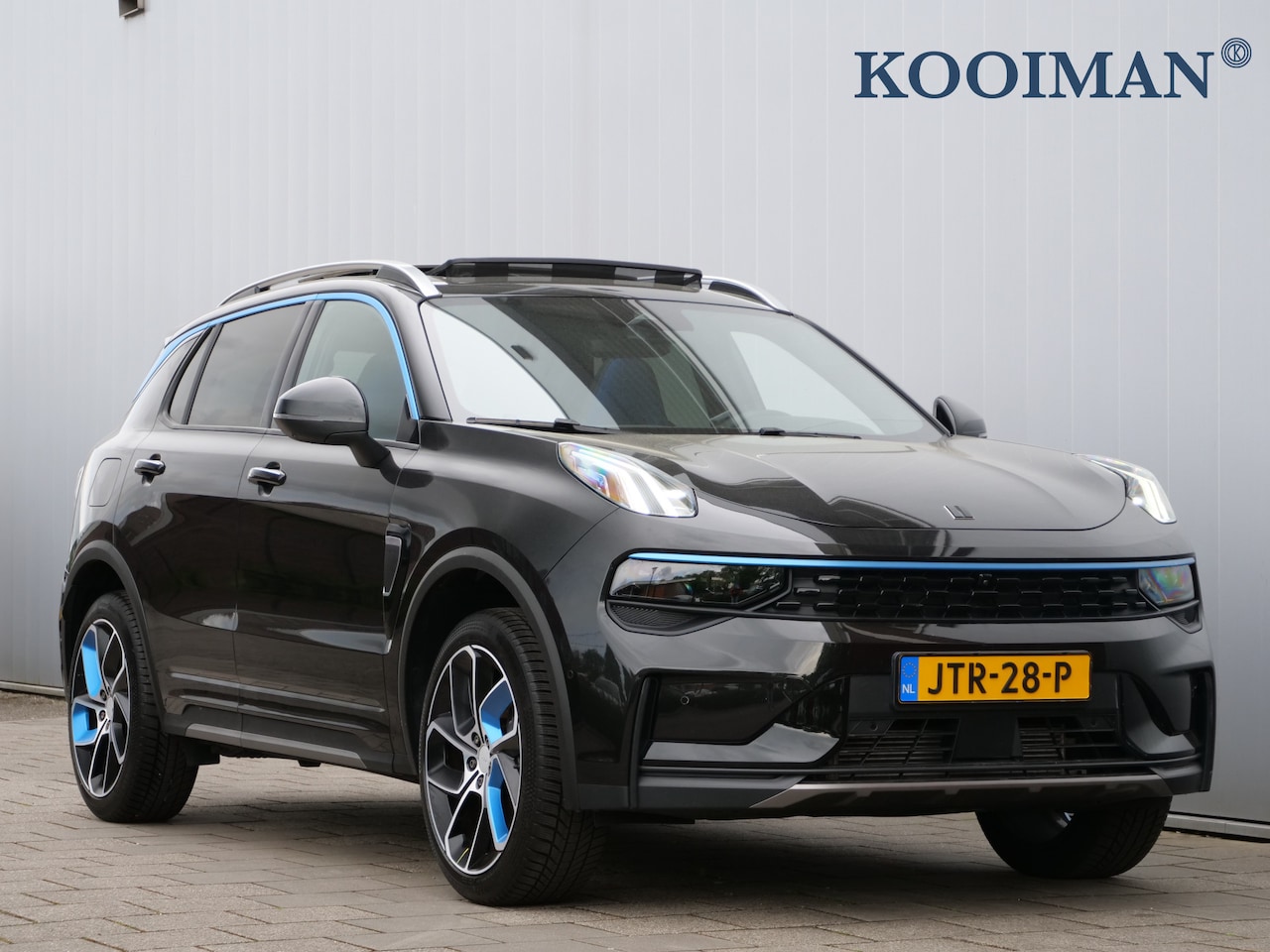 Lynk & Co 01 - 1.5 Plugin Hybrid 261pk Automaat Apple Carplay / 360 Camera / Infinity Sound / Panoramadak - AutoWereld.nl