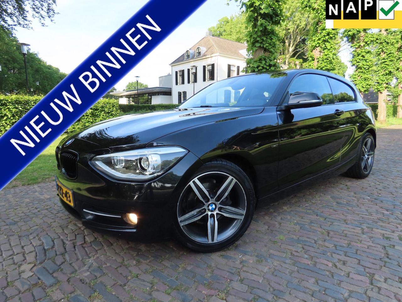 BMW 1-serie - 116i EDE High Executive Sport Leer Sportstoelen Stoelverwarming Ecc Cruisecontrol Carplay - AutoWereld.nl