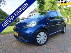 Toyota Aygo - 1.0-12V + 5 Drs Stuurbekrachtiging Zuinige Auto