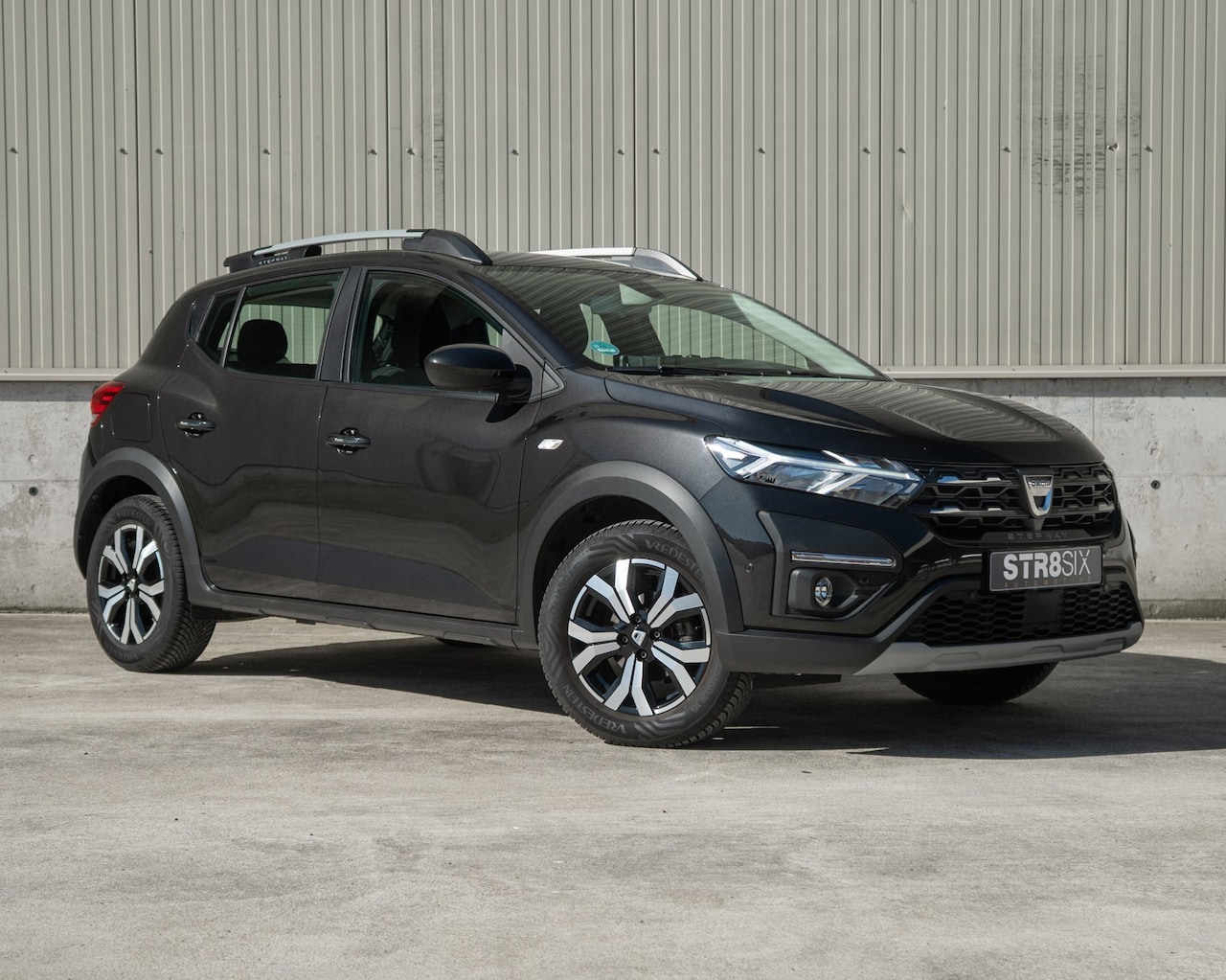 Dacia Sandero Stepway - 1.0 TCe 91 PK (2021) Comfort | Navi Full Map | Clima | PDC V+A | CarPlay | Keyless | Achte - AutoWereld.nl