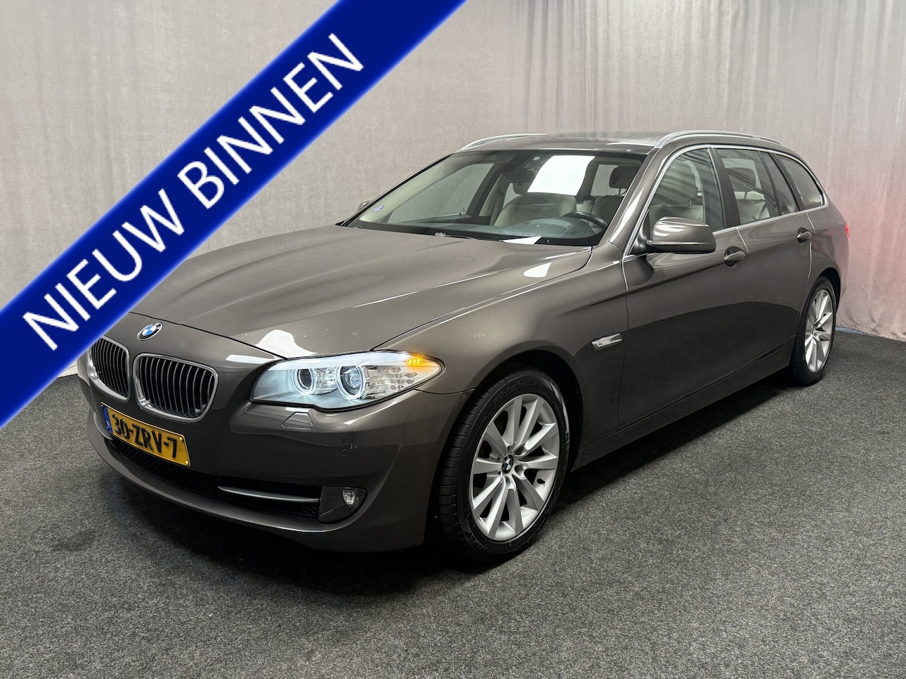 BMW 5-serie Touring - 520i High Executive | Panorama | - AutoWereld.nl