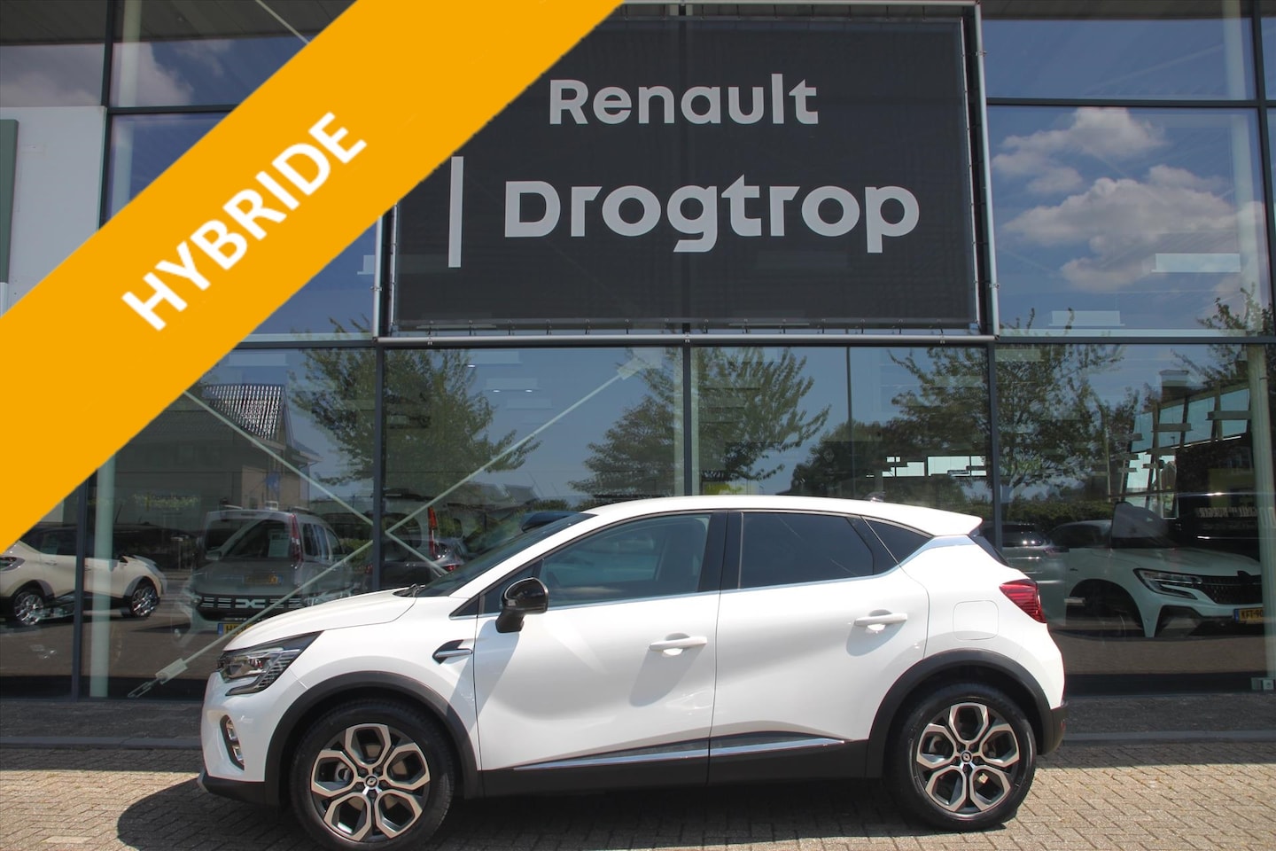 Renault Captur - 160PK-PLUG IN HYBRID-INTENS-32DKM-NAVI-CAMERA- - AutoWereld.nl