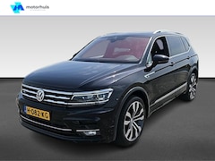 Volkswagen Tiguan Allspace - 1.5 TSI Highline Business R 7p. | Achterbank in delen neerklapbaar | Airco (automatisch) |