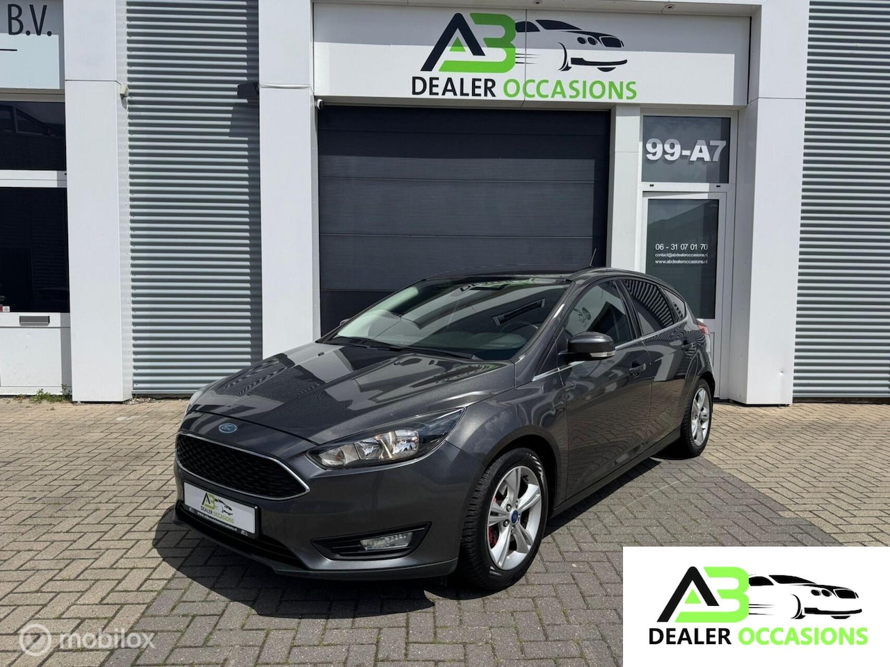 Ford Focus - 1.0 Titanium 1.0 Titanium ,5DRS, Clima,Cruise Contr, APK - AutoWereld.nl