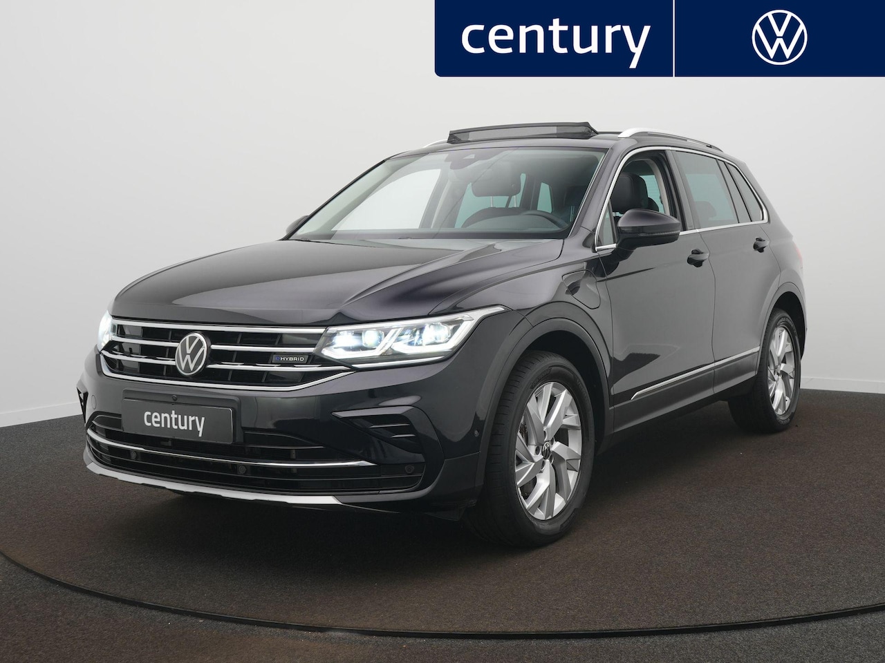 Volkswagen Tiguan - 1.4 TSI eHybrid Elegance Automaat - Panoramisch schuif-kanteldak - Leer - 360 camera - Nav - AutoWereld.nl
