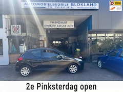 Peugeot 207 - 1.4 XR/ met NAP en een nieuwe APK