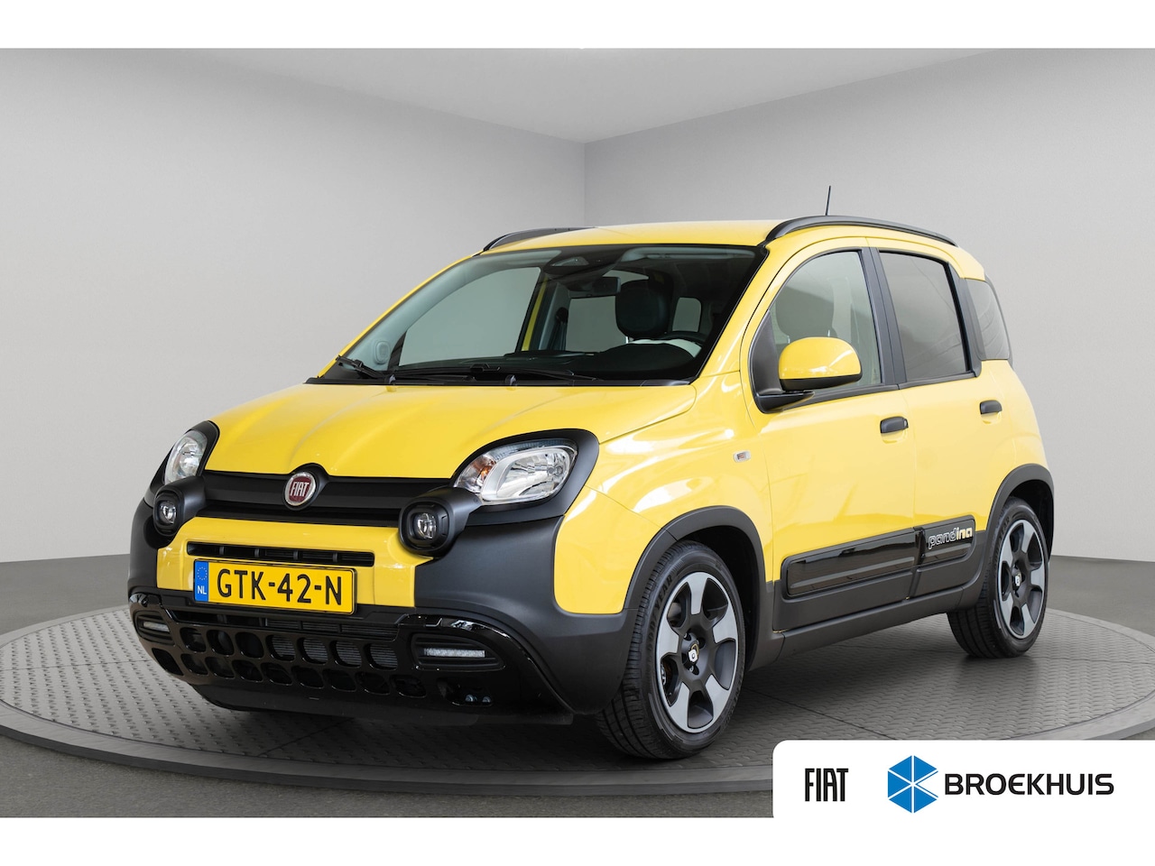 Fiat Panda - 1.0 Hybrid Pandina | Apple Carplay & Android Auto | Parkeersensoren | Airco | Bluetooth | - AutoWereld.nl