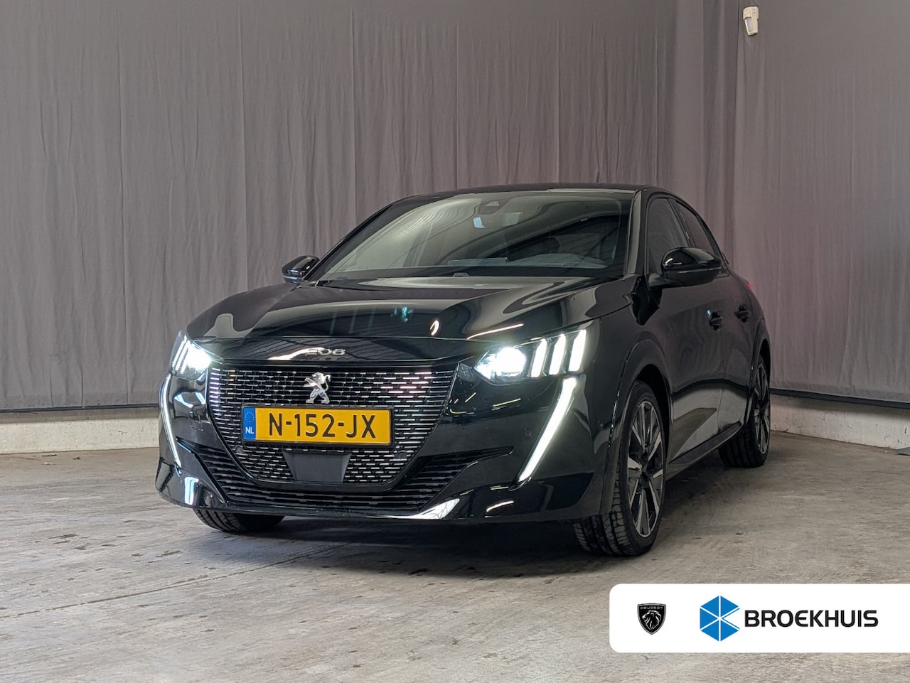 Peugeot 208 - 1.2 PureTech GT Airco | AppleCarplay/ Android Auto | Cruise Control | Camera | DAB | LED | - AutoWereld.nl