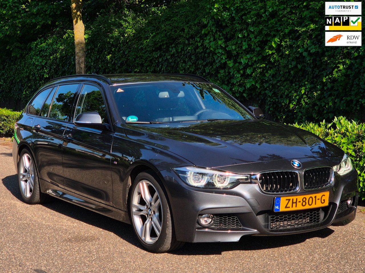 BMW 3-serie Touring - M Sport Edition Apple CarPlay Trekhaak 18inch breedset 6WB Virtual dash NAP RIJKLAAR - AutoWereld.nl