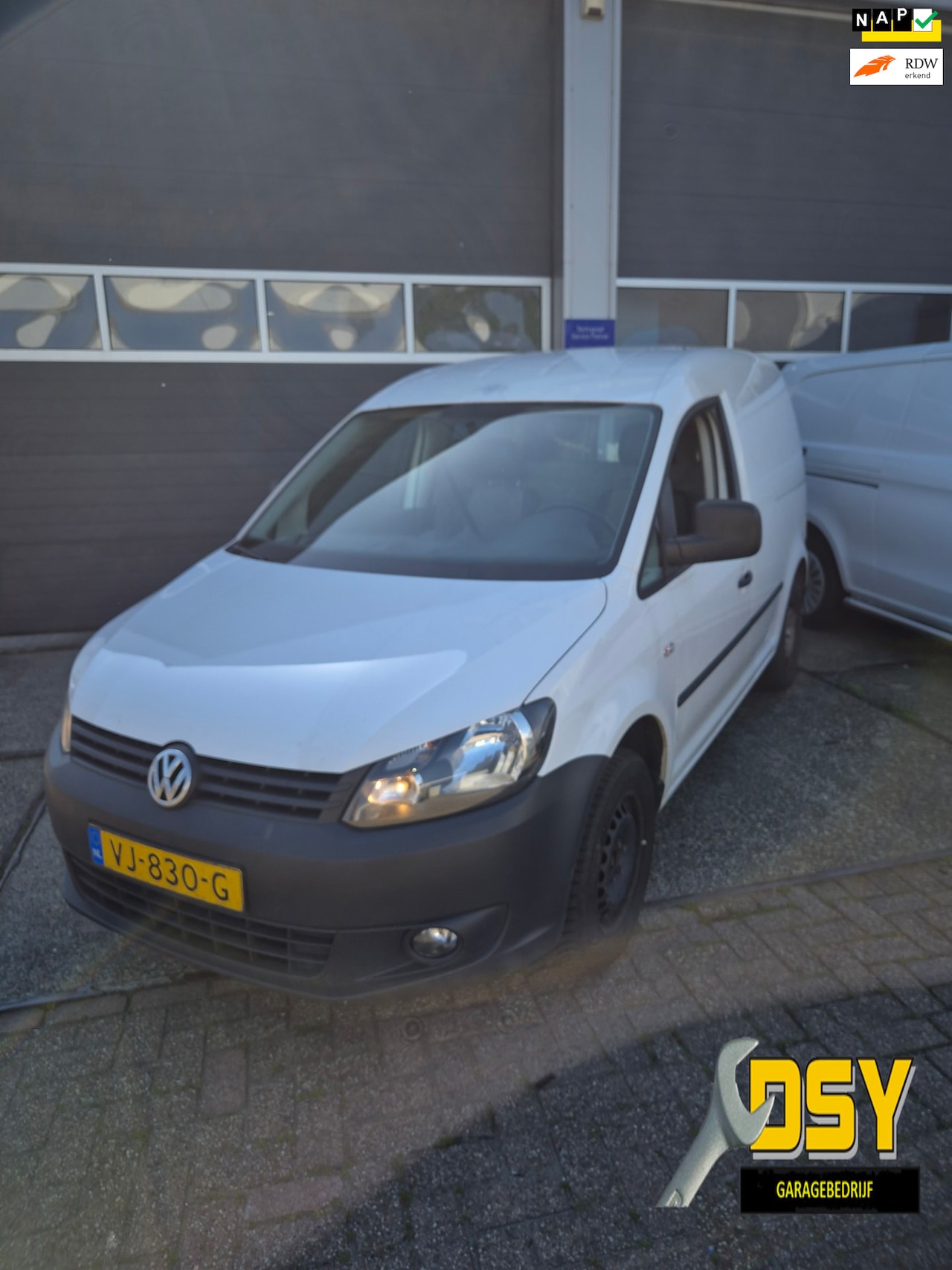 Volkswagen Caddy - 1.6 TDI Baseline 1.6 TDI Baseline - AutoWereld.nl