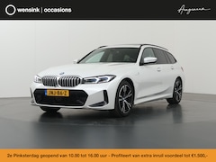 BMW 3-serie Touring - 330e | SOH 96, 1% | Panoramadak | Elek. Sportstoelen met Geheugen | HUD | Camera | Apple C