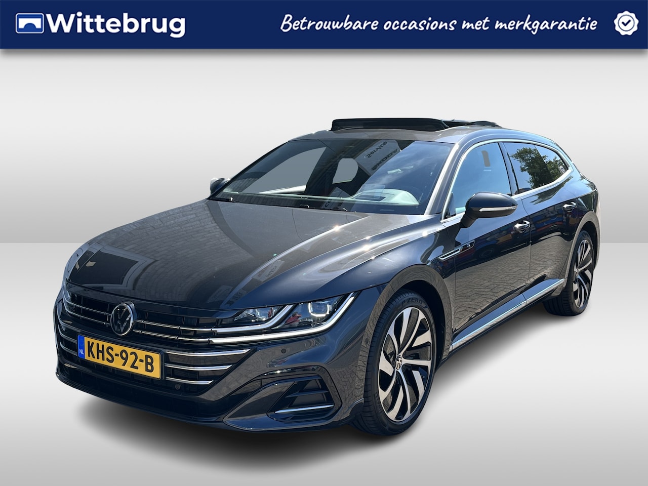 Volkswagen Arteon Shooting Brake - 1.4 TSI eHybrid 2X R-Line / AUTOMAAT/ PANO/ LEER/ KEYLESS/ MEMORY SEA/ TREKHAAK/ STOELVERW - AutoWereld.nl