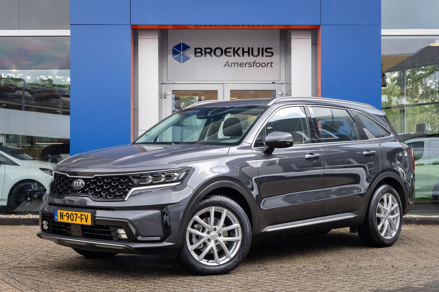 Kia Sorento - 1.6 T-GDI Plug-in Hybrid 4WD DynamicLine 7p. | Trekhaak | 7-zitter! | Cruise adaptief | St - AutoWereld.nl