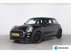 MINI Clubman - 1.5 One Salt DAB+ | Lichtmetaal | Climate control | Parkeersensoren |