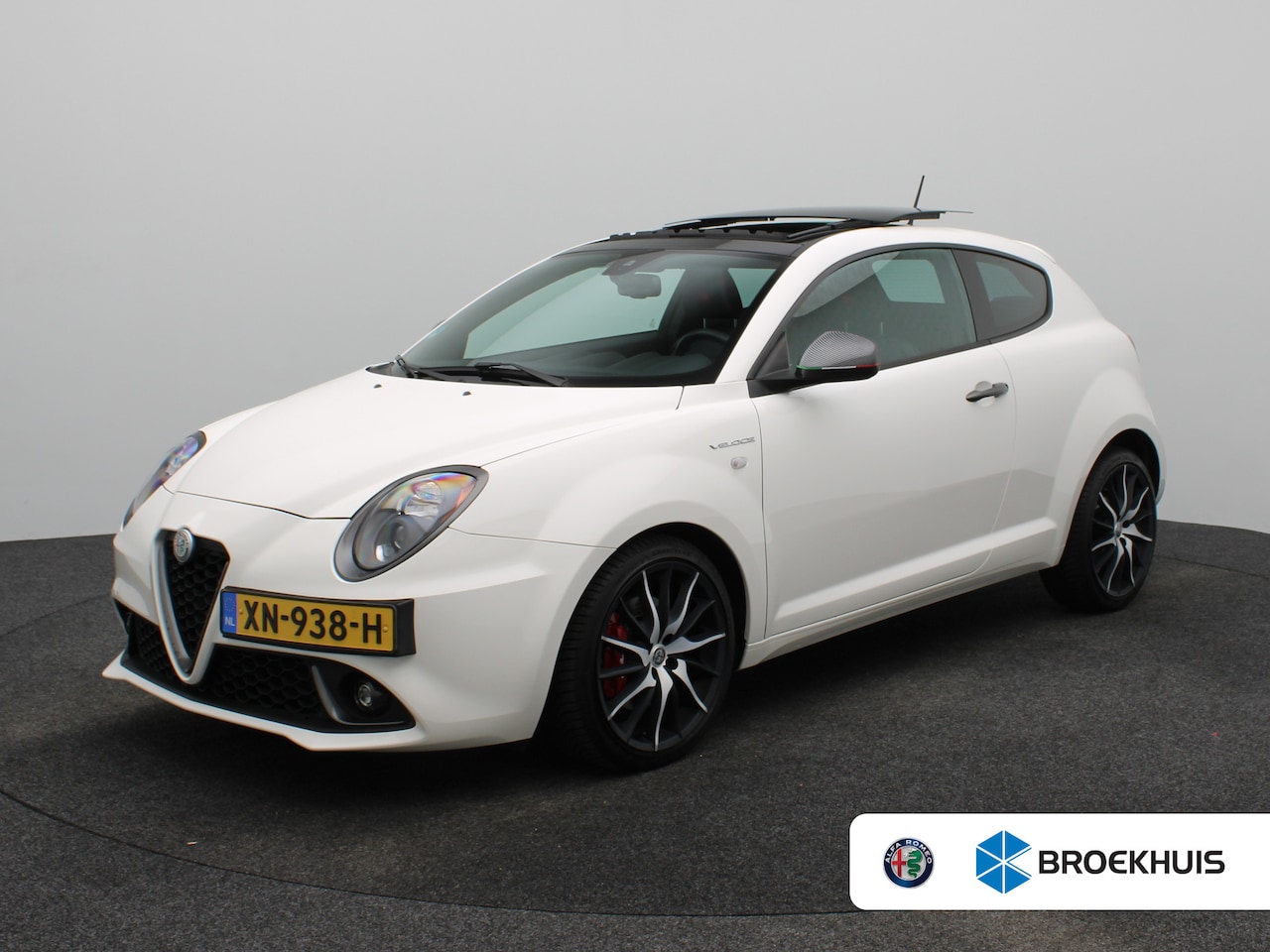 Alfa Romeo MiTo - 1.4 T MultiAir Veloce | Panoramadak | Stoelverwarming | Bose audio | Adaptive Cruise Contr - AutoWereld.nl