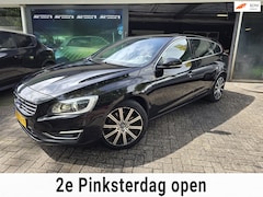 Volvo V60 - 2.4 D6 Twin Engine R-Design | 12MND GARANTIE | FULL OPTIONS | SCHUIFDAK | ACC | NAVI |