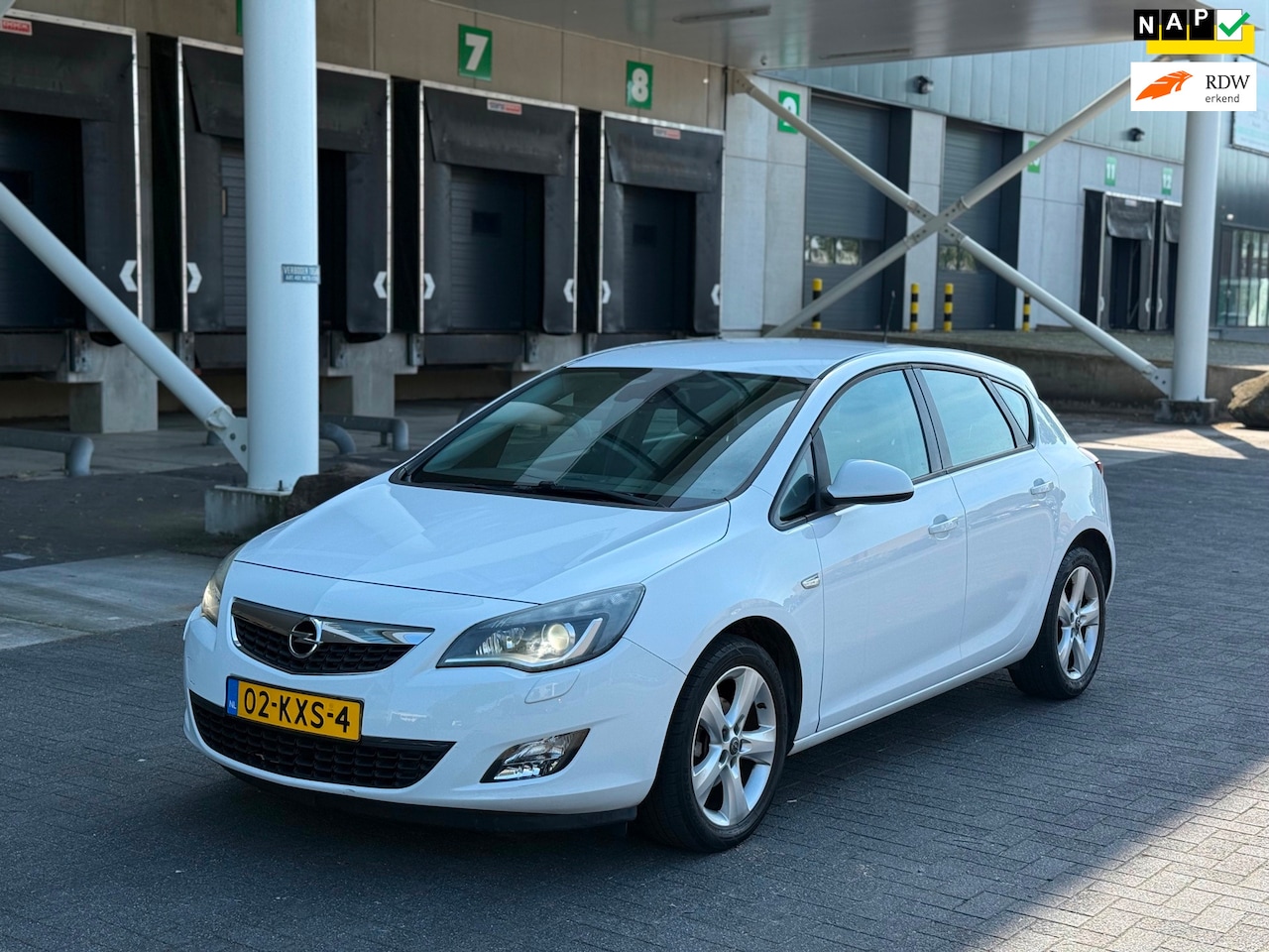 Opel Astra - 1.4 Turbo Edition AIRCO/XENON/CRUISE! NETTE STAAT! - AutoWereld.nl