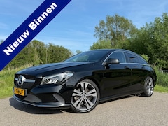 Mercedes-Benz CLA-klasse Shooting Brake - 180d Business Solution AMG / Harman-Kardon / Leder / Camera / Navi / 18" Velgen / Clima /