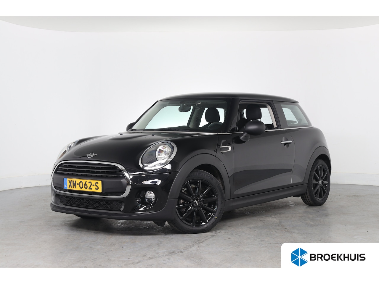 MINI Clubman - Mini 1.5 One Salt DAB+ | Lichtmetaal | Climate control | Parkeersensoren | - AutoWereld.nl