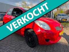 Toyota Yaris - 1.0 VVTi +airco, elec pakket, 1e eigenaar 94.000 km, apk t/m 30-11-2027 zeer mooie auto, r
