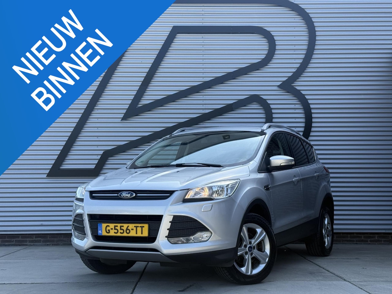 Ford Kuga - 1.5 Titanium 2e Eigenaar|Airco|Trekhaak|PDC|Cruise|Stoelverwarming|APK tot 10-2026 - AutoWereld.nl