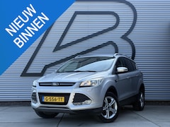 Ford Kuga - 1.5 Titanium 2e Eigenaar|Airco|Trekhaak|PDC|Cruise|Stoelverwarming|APK tot 10-2026