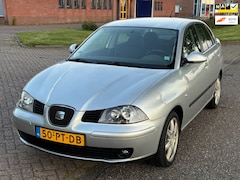 SEAT Cordoba - 2.0 Sport ECC Audio-CD/MP3 El. pakket Sportstoelen Colorpakket LMV 16" Cruisecontrol ABS P