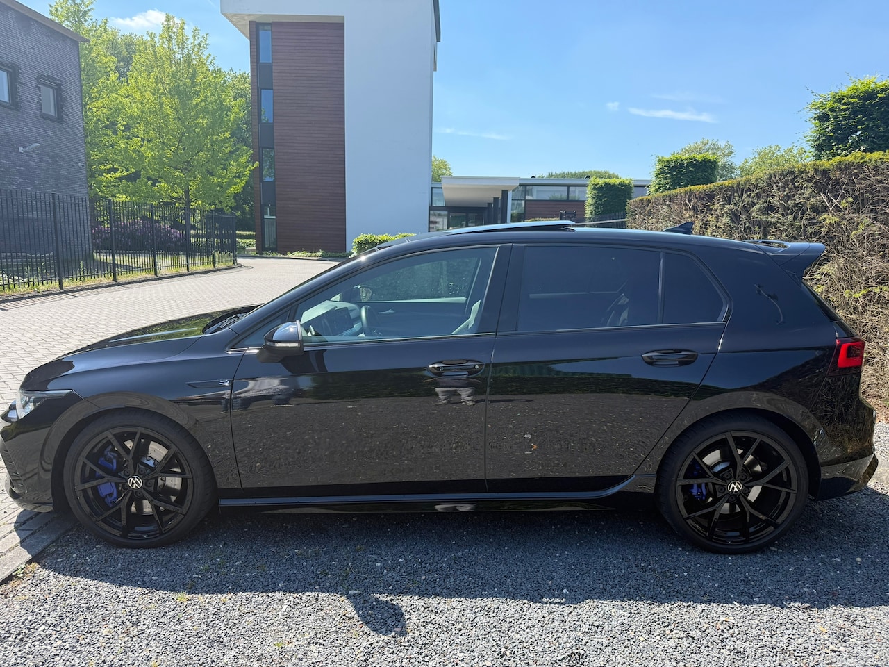 Volkswagen Golf - 2.0 TSI R 4Motion 320PK | Panoramadak | CarPlay | Nurburgring | Harmann Kardonn | - AutoWereld.nl
