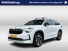 Skoda Kodiaq - 1.5 TSI DSG PHEV Sportline Business / Trekhaak / Panorama dak / Light & view pakket