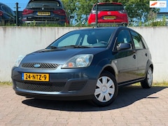 Ford Fiesta - 1.4-16V Ambiente/AIRCO/TREKHAAK/ZEER LAGE KMSTAND/