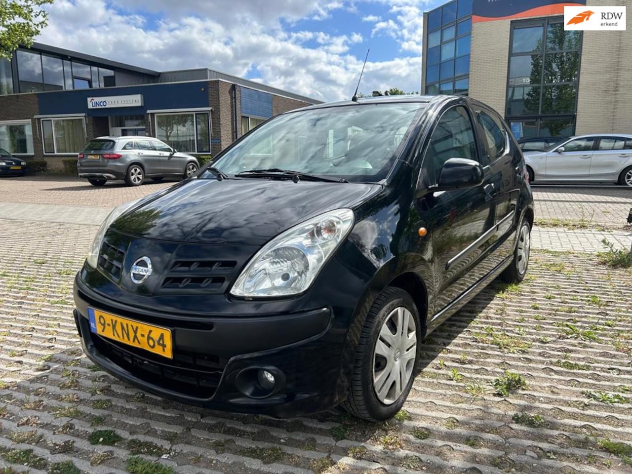 Nissan Pixo - 1.0 Acenta Bj.2010 Kmst.252379 met APK tot 25-10-2026 - AutoWereld.nl