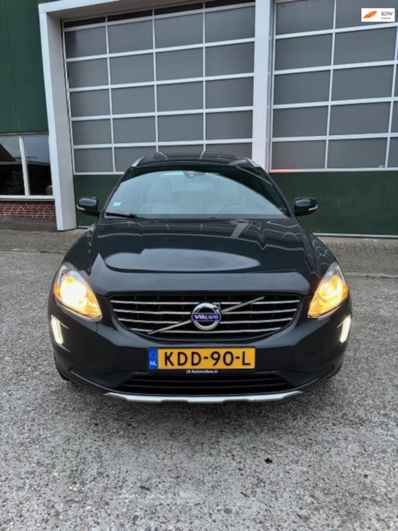 Volvo XC60 - 2.0 T5 FWD Summum/PANODAK/LEER/AFN TREKHAAK/STOELVERW/PDC - AutoWereld.nl