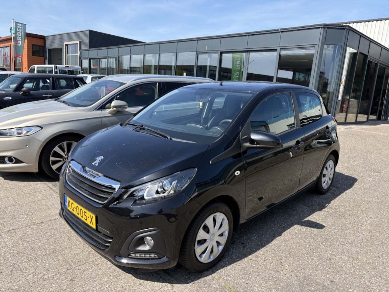 Peugeot 108 - 1.0 e-VTi Active 1.0 e-VTi Active - AutoWereld.nl