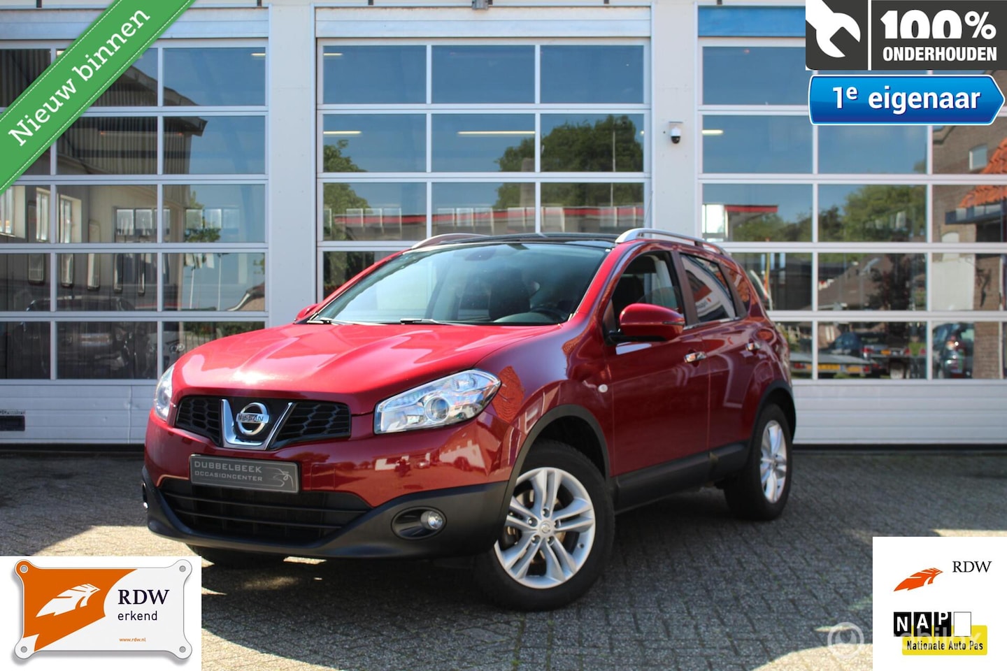 Nissan Qashqai - 2.0-16V 142PK *Facelift* 6-BAK *Connect/I-Way Edition* *PANORAMADAK* *NAVIGATIE* *ACHTERUI - AutoWereld.nl